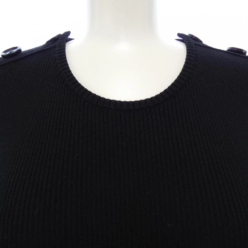 Nhãn hiệu đen Burberry BLACK LABEL 649074