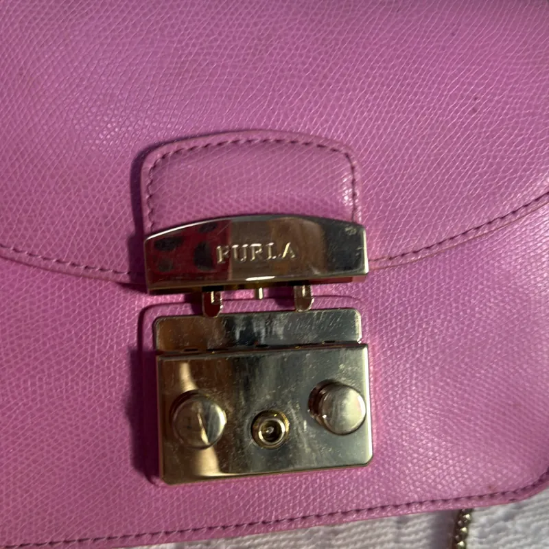 Túi Furla auth tặng kèm charm 993970