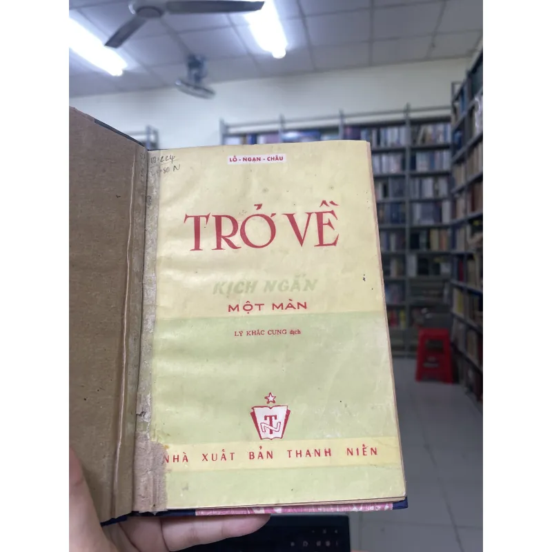 KỊCH NGẮN MỘT MÀN: TRỞ VỀ - LỖ NGẠN CHÂU 961515