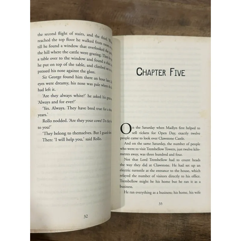 The Beasts of Clawstone Castle - Eva Ibbotson 737150