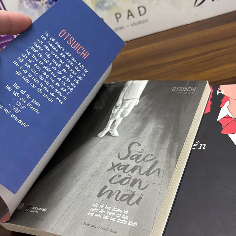 Sắc xanh còn mãi và Hana, Alice - combo 2 quyển sách Otsuichi 606175