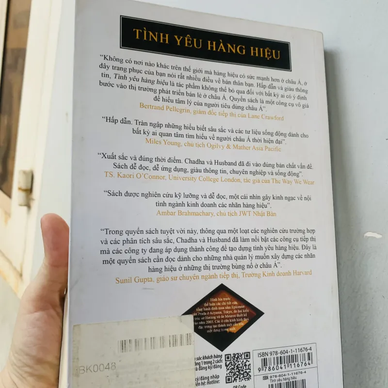 Tình yêu với hàng hiệu  797956