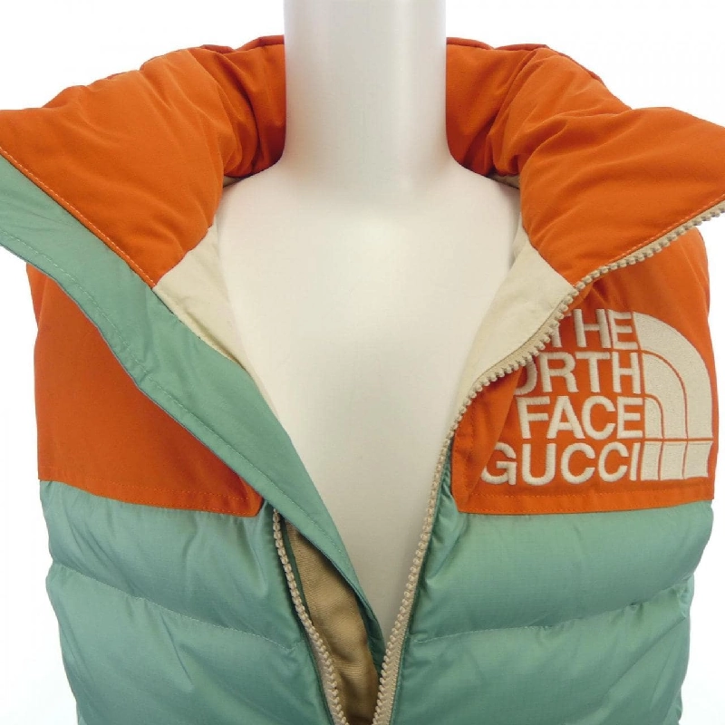 【Mã giảm giá】Gucci The North Face GUCCI×THENORTHFACE Áo gile lông 642973