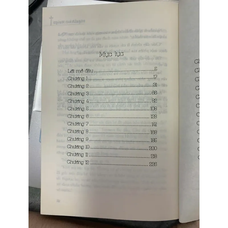 THÁNH GIÁ RỖNG - HIGASHINO KEIGO 577583