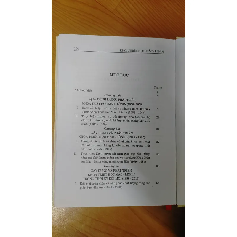 KHOA TRIẾT HỌC MAC LÊNIN  697793