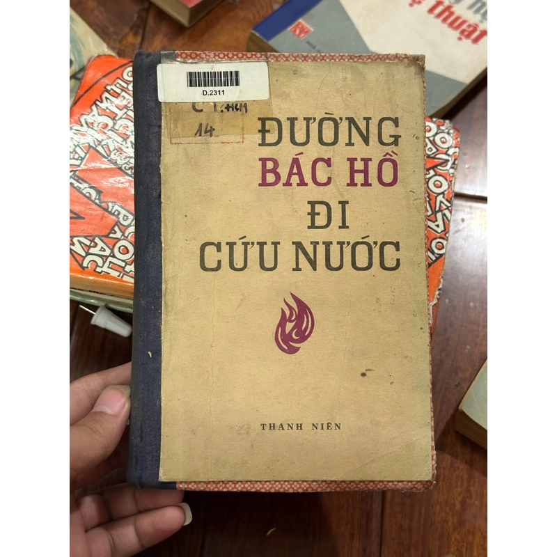 Đường Bác Hồ đi cứu nước 517501