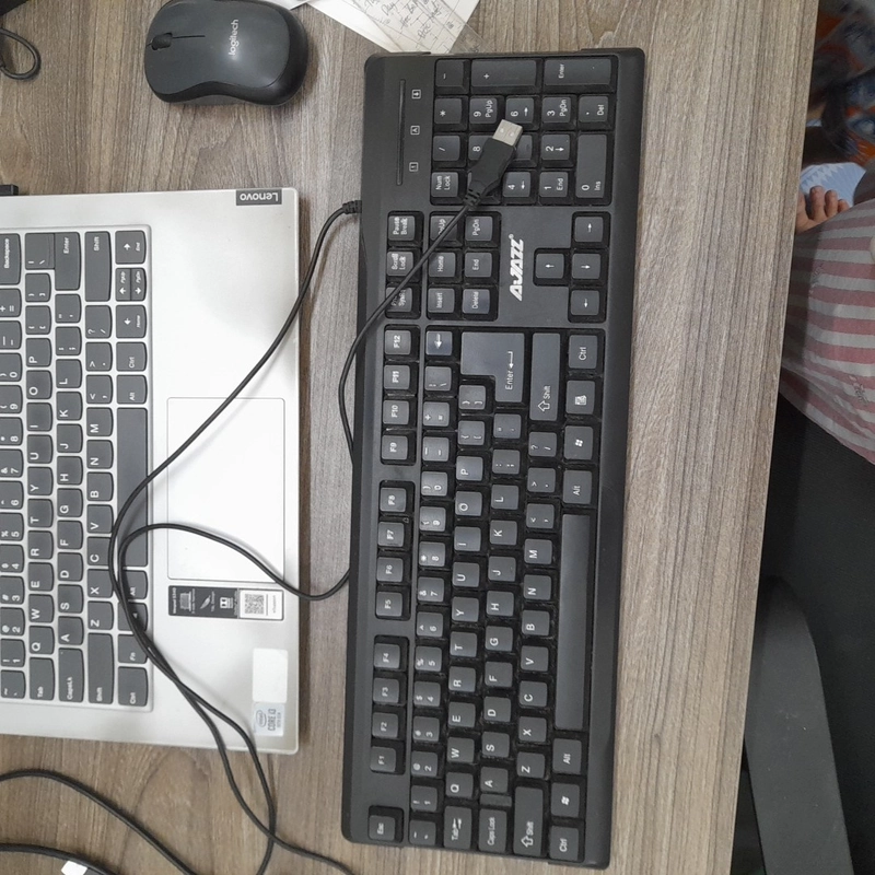 Bàn phím máy tính Ajazz có phím số tách riêng 543170