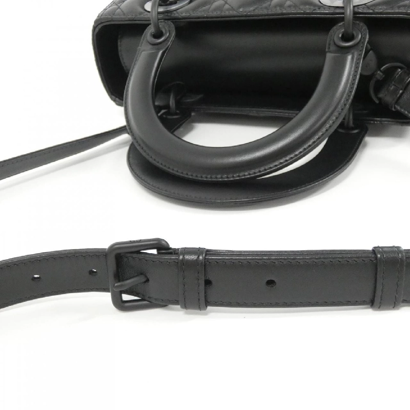 Túi Christian Dior Lady Dior Medium M0565SDBR 616268