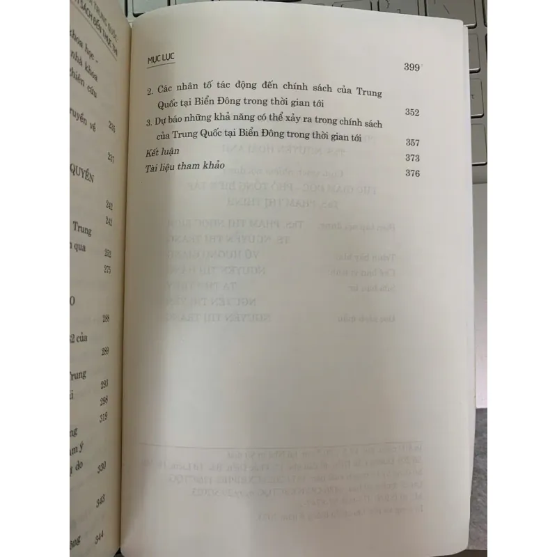 BIỂN ĐÔNG TRONG TẦM NHÌN CHIẾN LƯỢC CỦA TRUNG QUỐC - BÙI THỊ THU HIỀN (CHỦ BIÊN) 781886