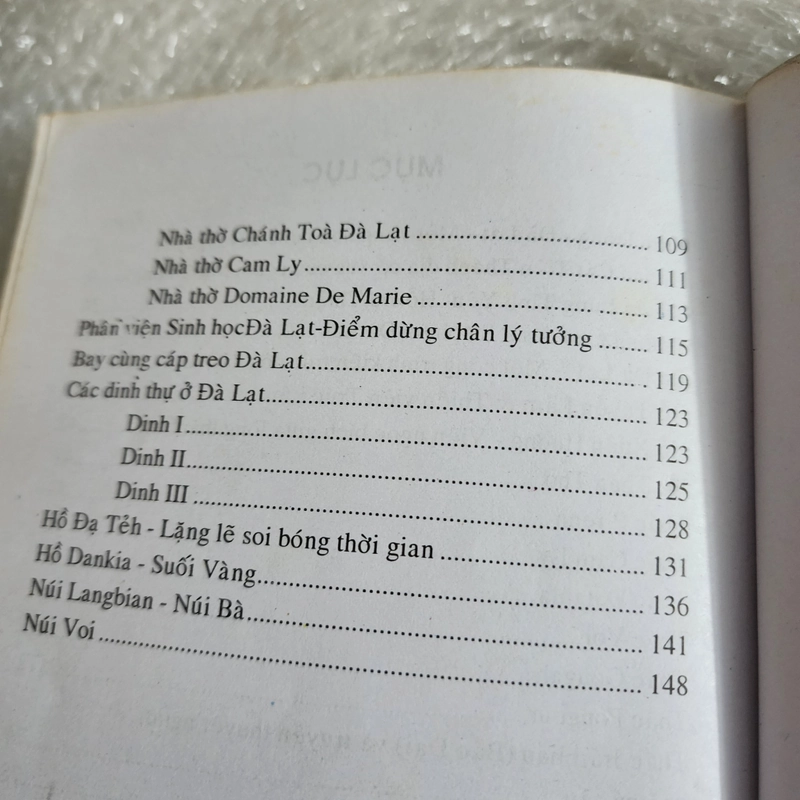 Danh lam thắng cảnh Đà Lạt Lâm Đồng | nhiều tác giả  517996