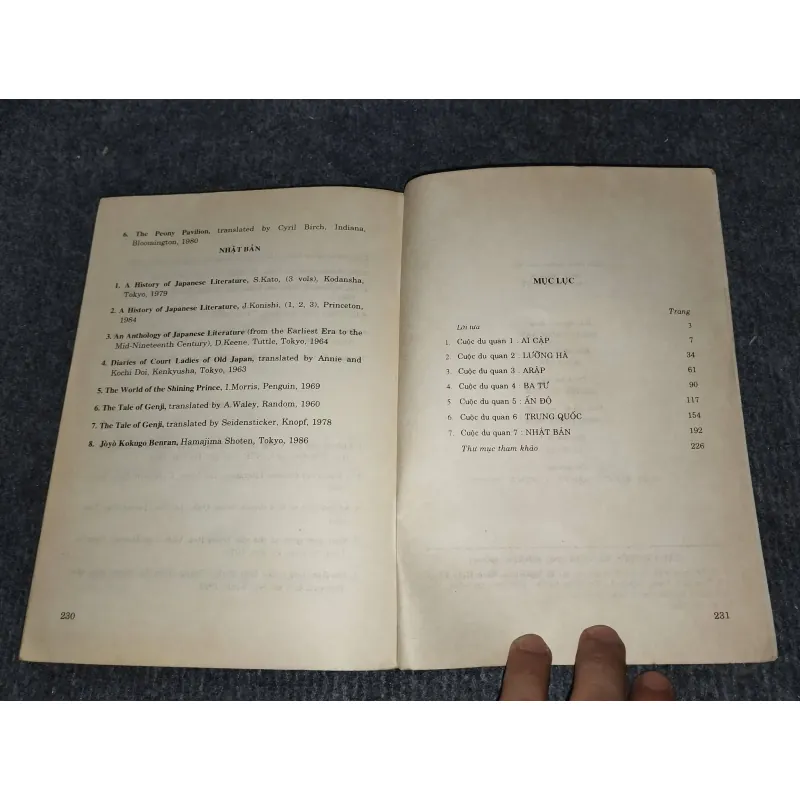 CÂU CHUYỆN VĂN CHƯƠNG PHƯƠNG ĐÔNG 992573