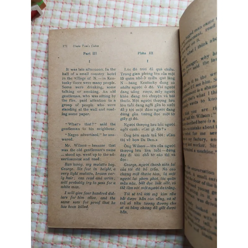 CÁI LỀU CỦA CHÚ TOM • Sách song ngữ • Năm 1987 753166