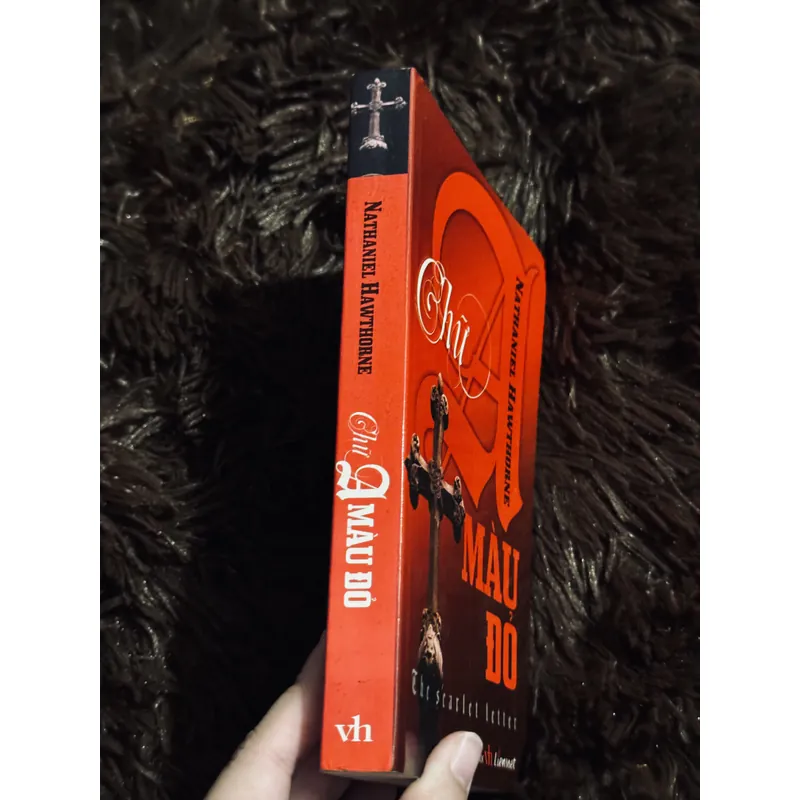 Chữ A màu đỏ 738161