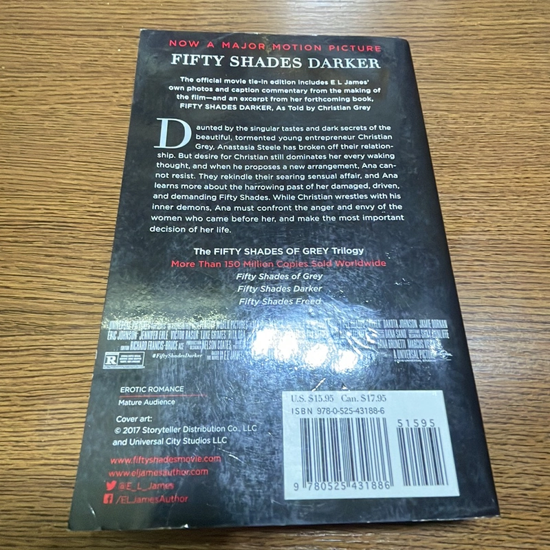 Fifty shades darker E L James 392195