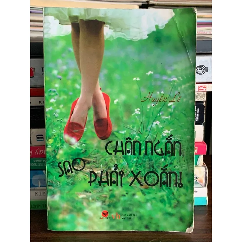 Chân ngắn sao phải xoắn – Huyền Lê 576496