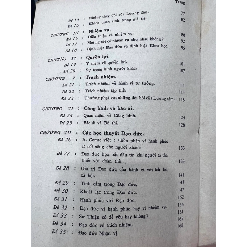 LUẬN TRIẾT HỌC 210857