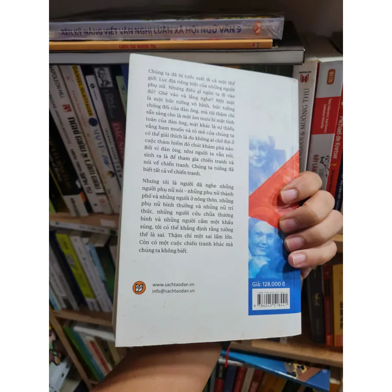 Chiến Tranh Không Có Một Khuôn Mặt Phụ Nữ - Svetlana Alexievich, mới 90% (TSTK) 570328