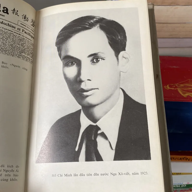 ĐỒNG CHÍ HỒ CHÍ MINH, Ê. CÔ-BÊ-LÉP, sách bìa cứng, in tại Liên Xô 1985 567393