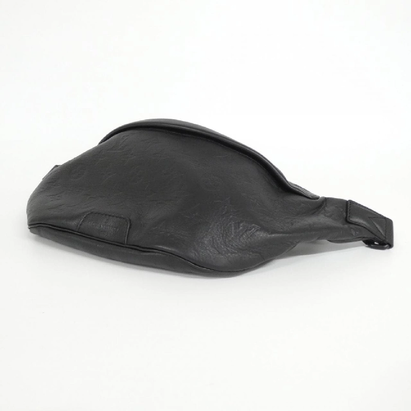 Túi đeo chéo Louis Vuitton Monogram Shadow Discovery M44388 611526