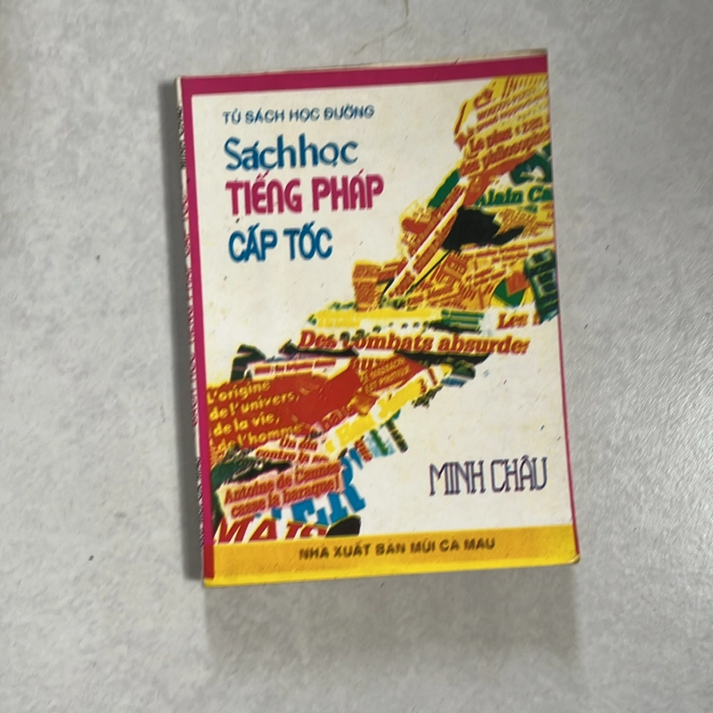 Sách học Tiếng Pháp 496177