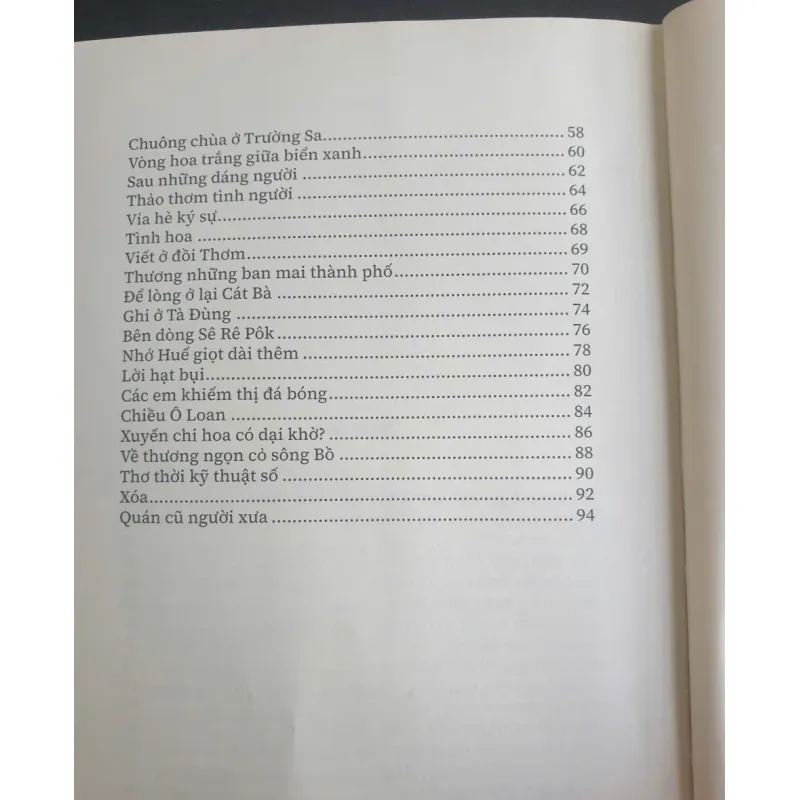 Nụ Cười Trên Phố Ban Mai - Bùi Phan Thảo 758510