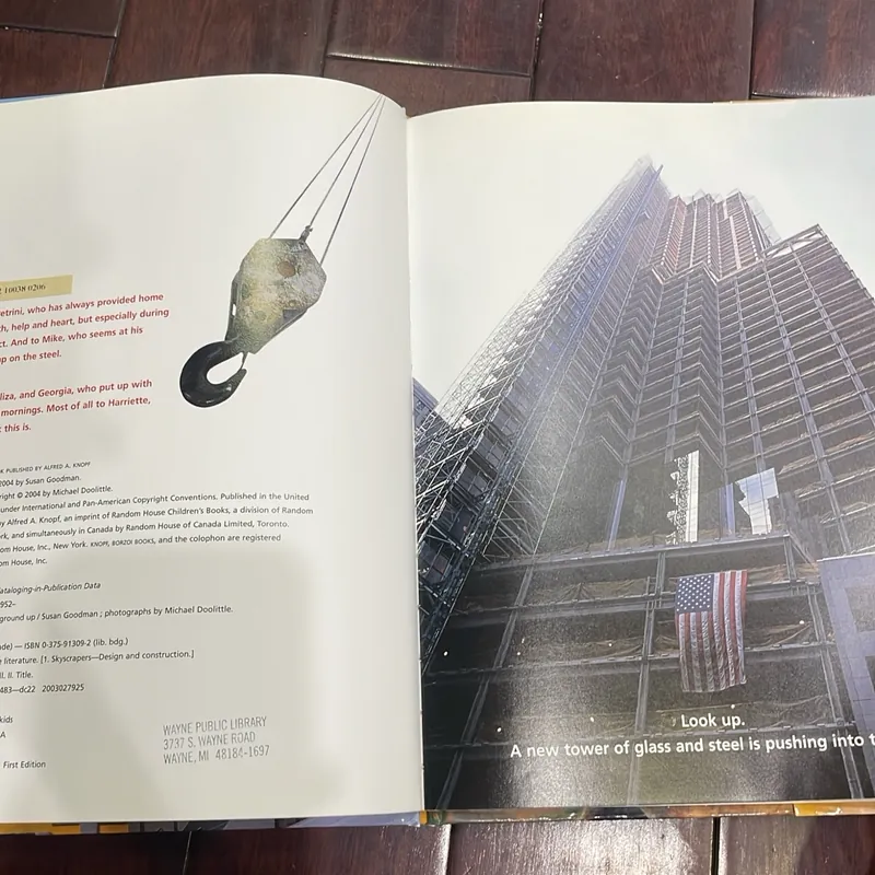  📚 SKYSCRAPER – From the Ground Up - toà nhà chọc trời thiết kế kỹ thuật NGOẠI VĂN  1068055