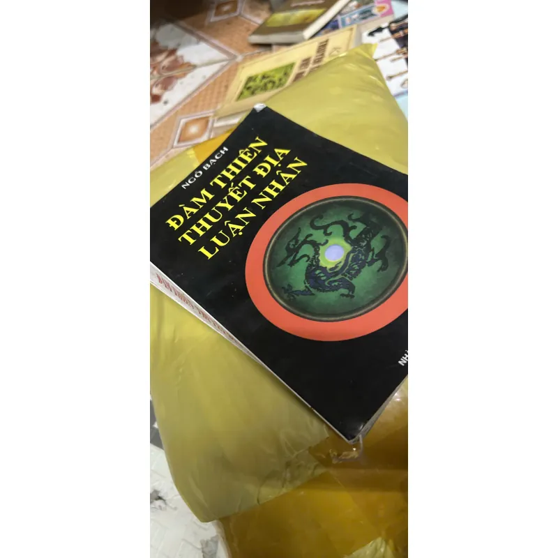 Đàm Thiên Thuyết Địa Luận Nhân (1997) - Ngô Bạch, mới 70% (PVL) 40628