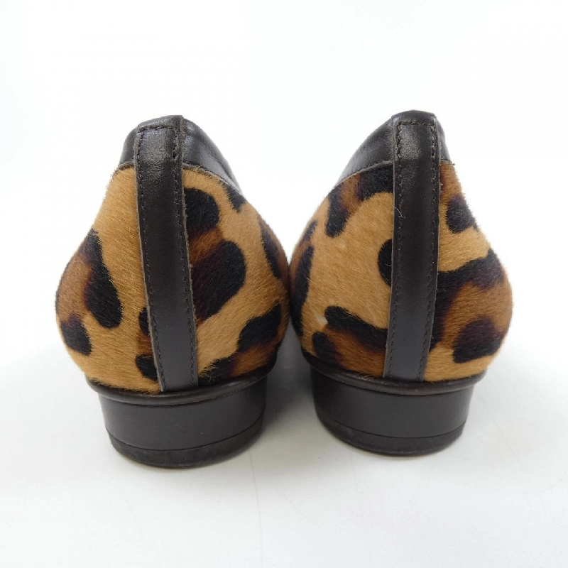 【Mã giảm giá】Giày bệt FOXEY 663304