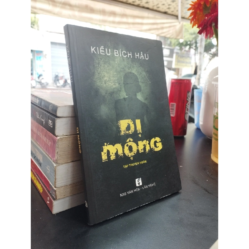 Dị mộng - Kiều Bích Hậu 354770