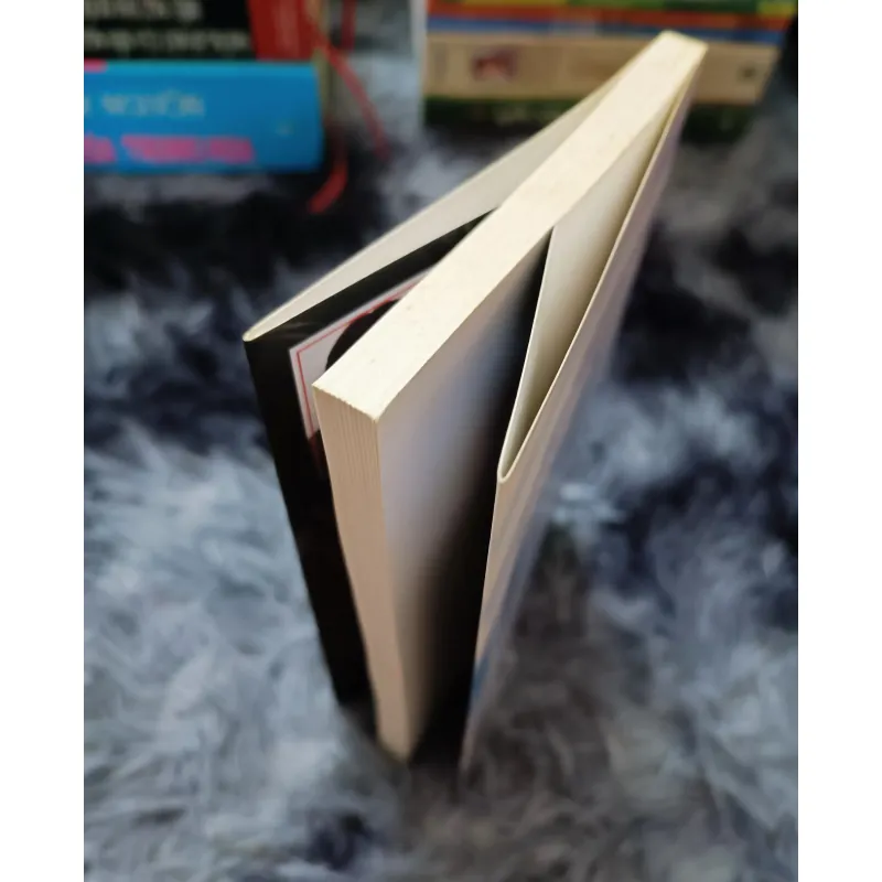 Màu xanh trong suốt (Ryu Murakami) 1023845