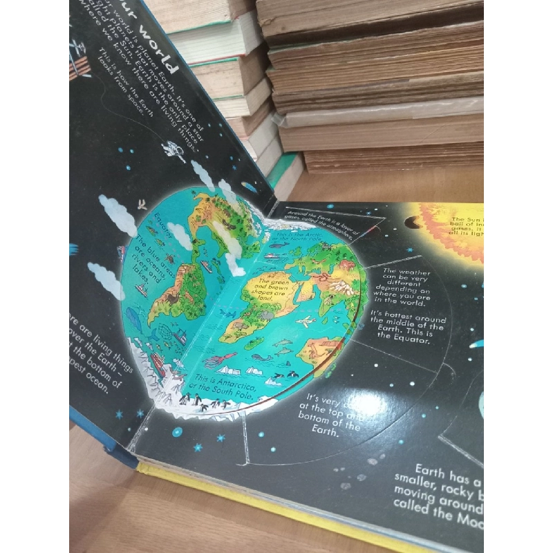 Look inside our world - Usborne 1004376