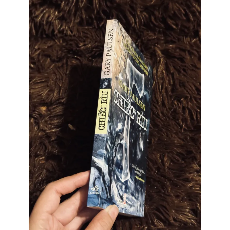 Chiếc rìu - Gary Paulsen 993233