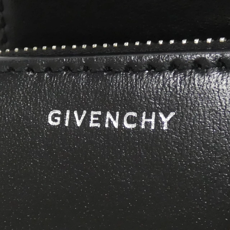 Túi đeo vai mini Antigona BK60DEK14L của Givenchy 611136