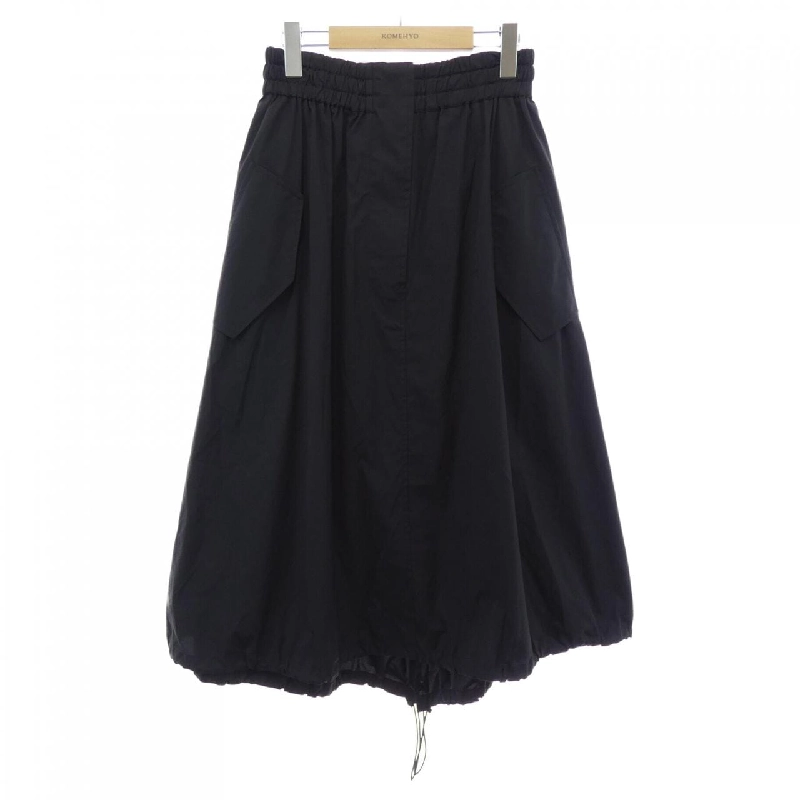 Chân váy ADORE - Hàng hiệu Authentic 820024