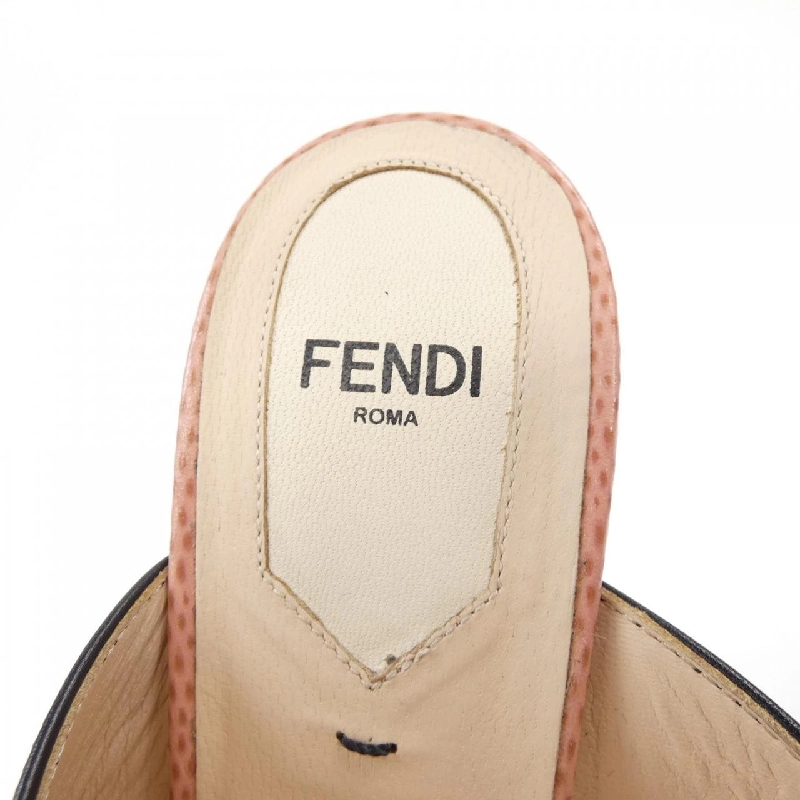 Dép FENDI 656181