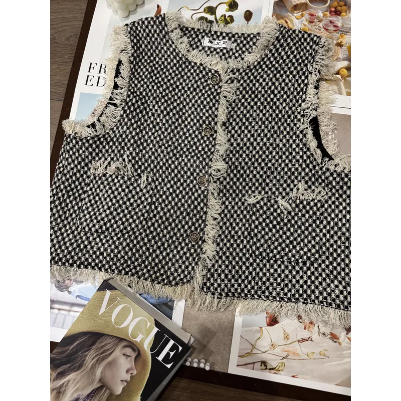 Áo Gile vải dạ tweed mặc lên siêu sang 726741