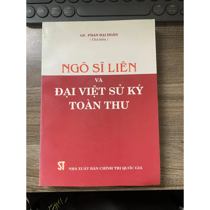Ngô Sĩ Liên và Đại Việt sử ký toàn thư 740753