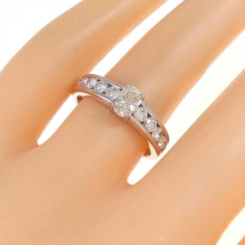 Nhẫn kim cương PT900 0.406CT L VS2 cắt oval - Hàng hiệu Authentic 879429