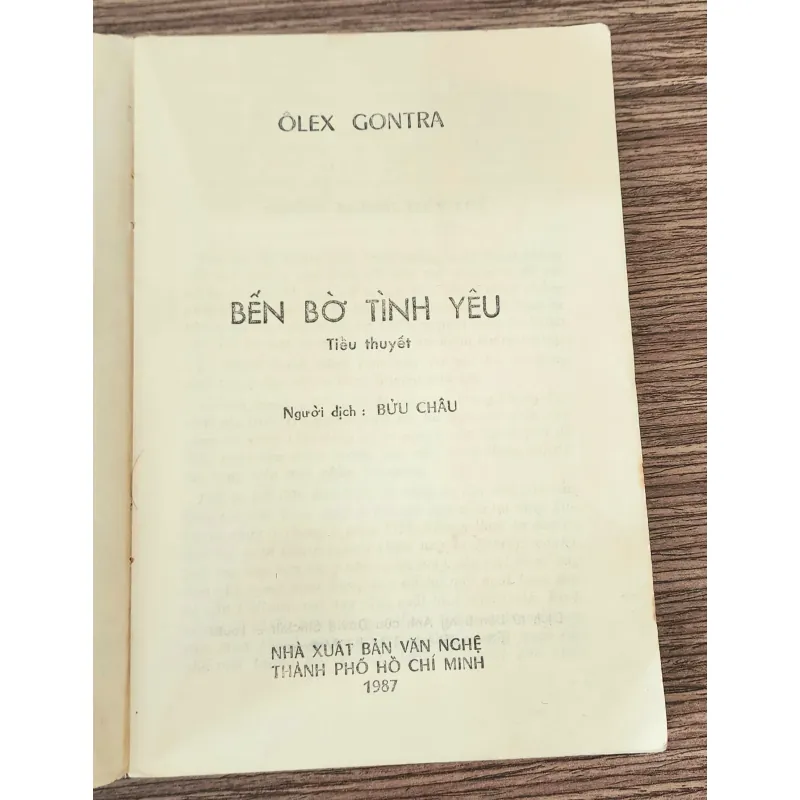 Tiểu thuyết BẾN BỜ TÌNH YÊU - Olex Gontra 798925