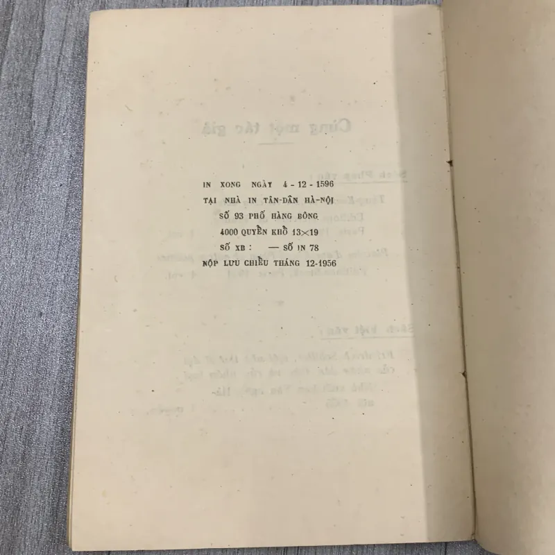 M gorki đời sống sự nghiệp văn học gắn liền với cuộc vận động cách mạng nga. 10a2 1025739