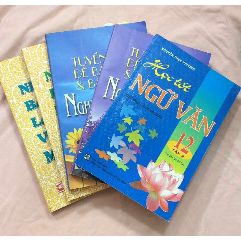 Combo 5 quyển sách tham khảo môn Ngữ văn 3224