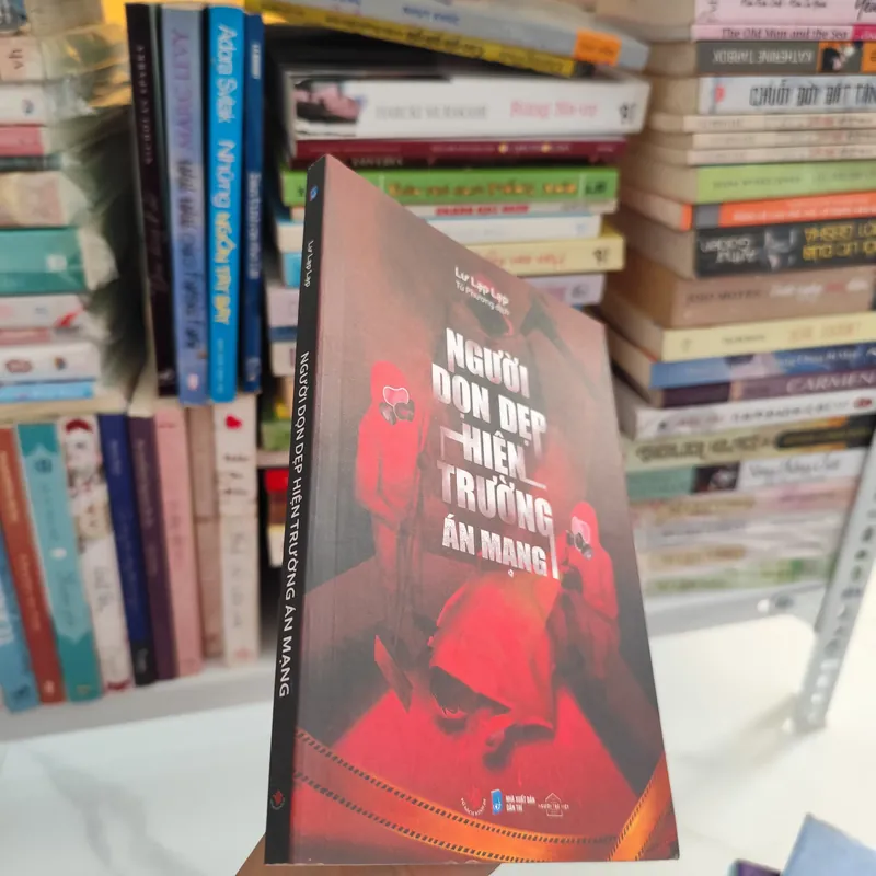 Người dọn dẹp hiện trường án mạng 564286