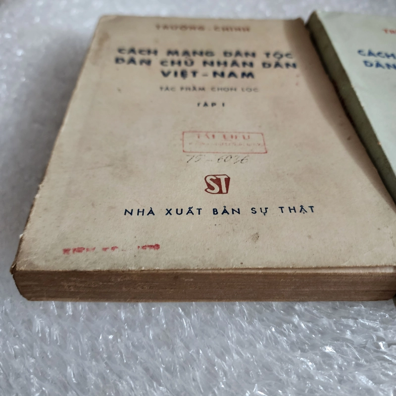 Cách mạng dân tộc dân chủ nhân dân Việt Nam 2 tập | Trường Chinh | 1976 463806