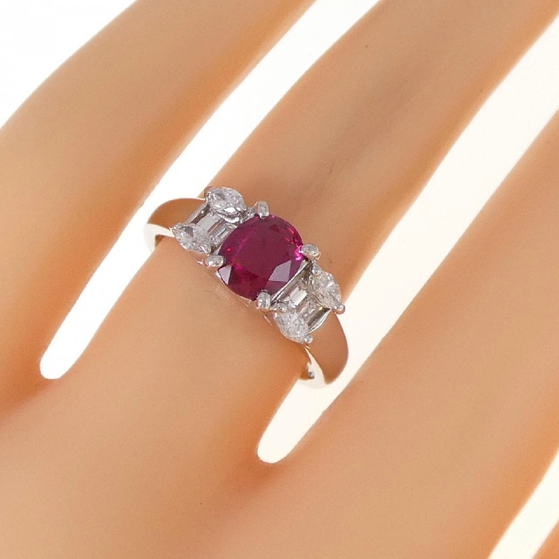Nhẫn Ruby PT900 1.05CT 670800