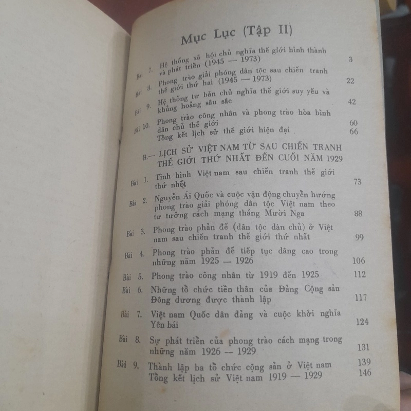 LỊCH SỬ LỚP 11 PHỔ THÔNG, tập II (in năm 1976) 519392