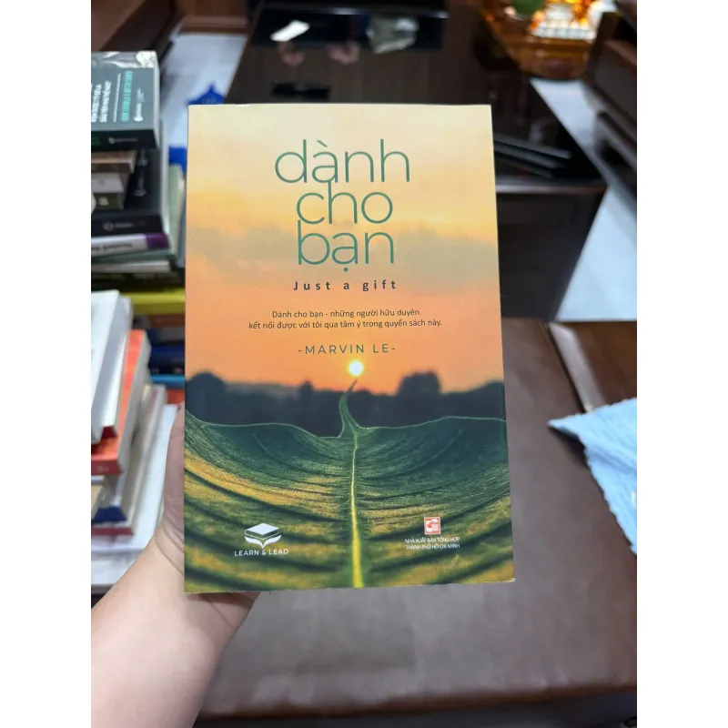 “Dành Cho Bạn (Just a Gift)” của tác giả Marvin Le- K2 998137