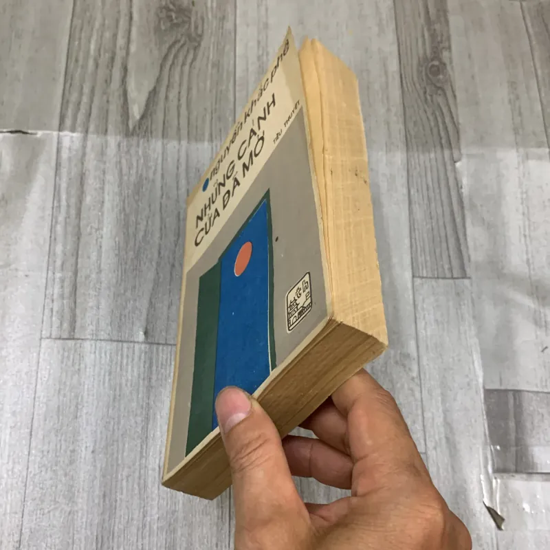 Những cánh cửa đã mở - nguyễn khắc phê. 6a2 1040558