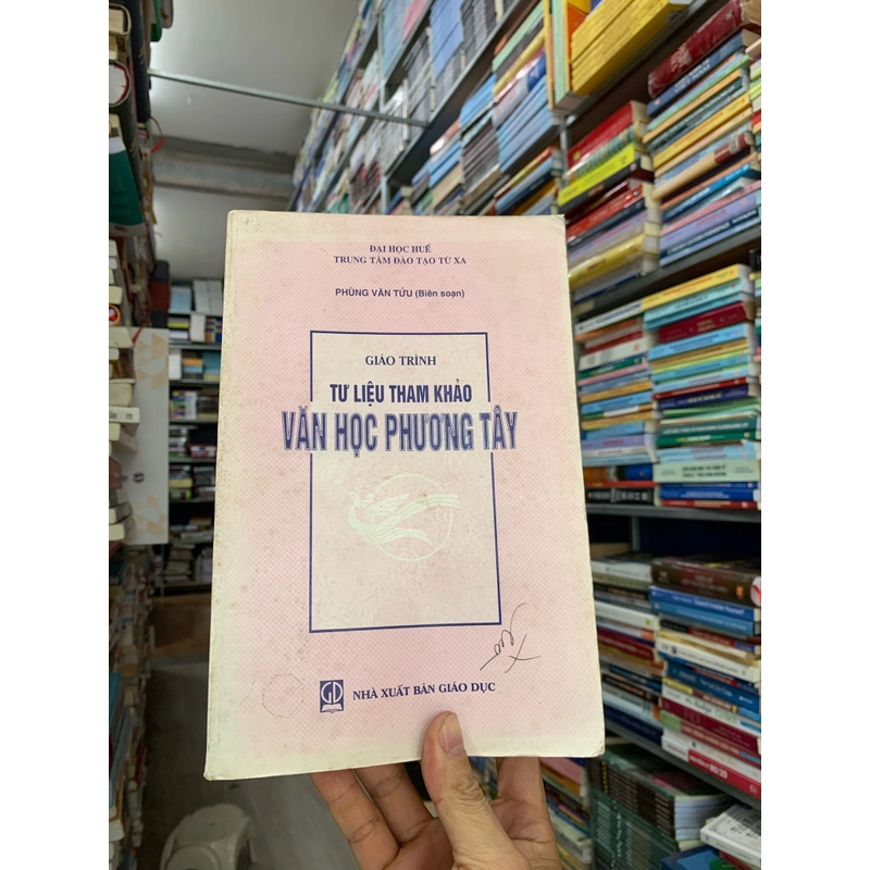 Gáo trình tư liệu tham khảo văn học phương tây. 999 462037
