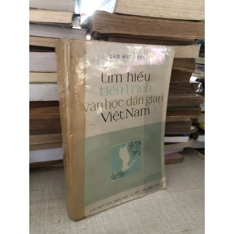 Tìm hiểu tiến trình văn học dân gian Việt Nam 997198