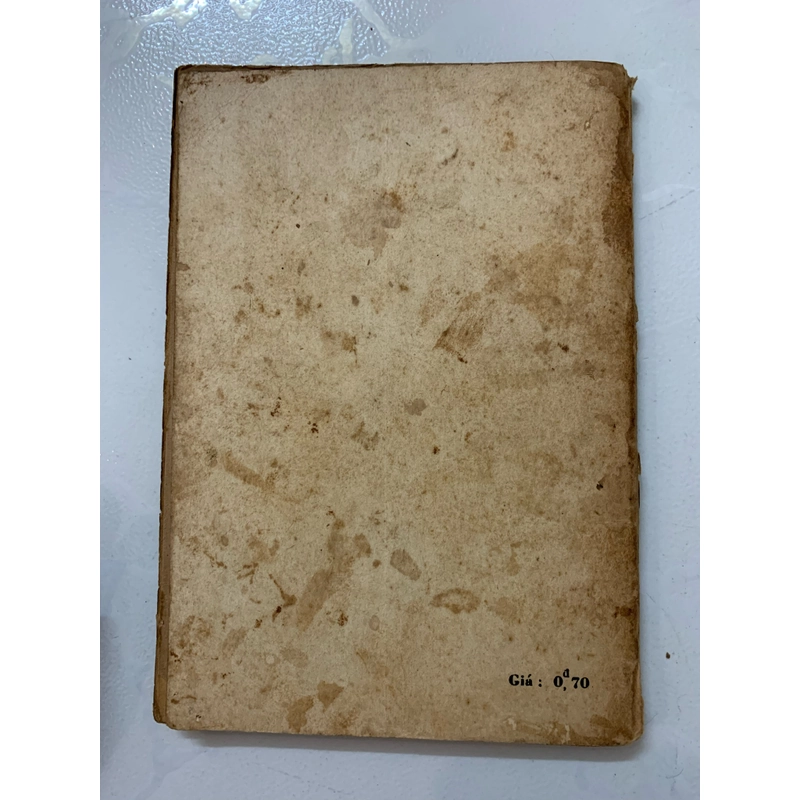 Tắt đèn sách cũ phiên bản 1976 có giá trị sưu tầm 464478